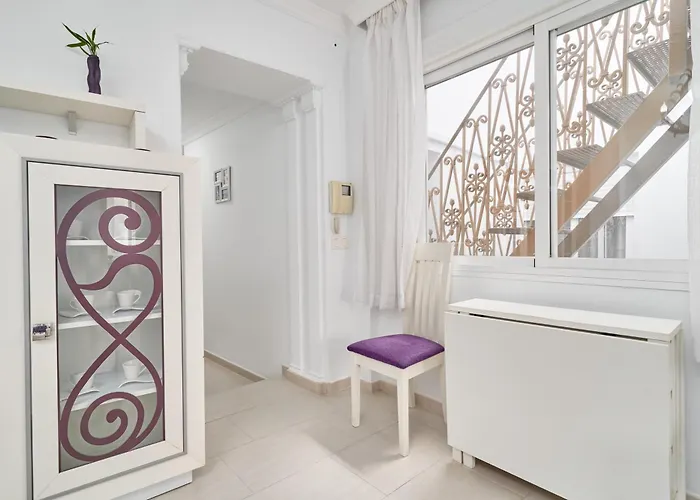 Апартаменты Lola 2 *